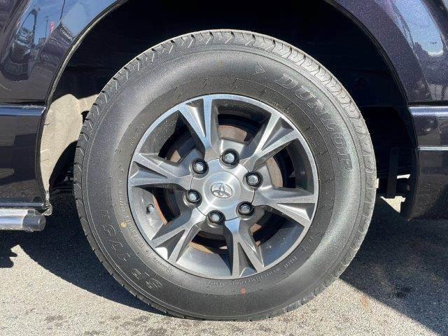 ハイエースバン スーパーＧＬ　ダークプライム　マルチトランスポータータイプ２　両側パワースライドドア　特別仕様車　ＴＲＤエアロ　ハーフレザーシート　純正ＳＤナビ　禁煙車　フルセグＴＶ　Ｂｌｕｅｔｏｏｔｈ　バックカメラ　ＥＴＣ　ＬＥＤヘッドライト（35枚目）