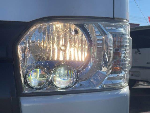 ハイエースバン ロングスーパーＧＬ　禁煙車　メモリーナビ　両側パワースライドドア　Ｂｌｕｅｔｏｏｔｈ　バックカメラ　フリップダウンモニター　フルセグＴＶ　ワンオーナー　キーレスエントリー　ＬＥＤヘッドライト　電動格納ミラー（14枚目）