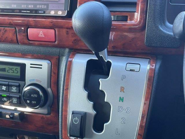 ハイエースバン ロングスーパーＧＬ　禁煙車　メモリーナビ　両側パワースライドドア　Ｂｌｕｅｔｏｏｔｈ　バックカメラ　フリップダウンモニター　フルセグＴＶ　ワンオーナー　キーレスエントリー　ＬＥＤヘッドライト　電動格納ミラー（40枚目）