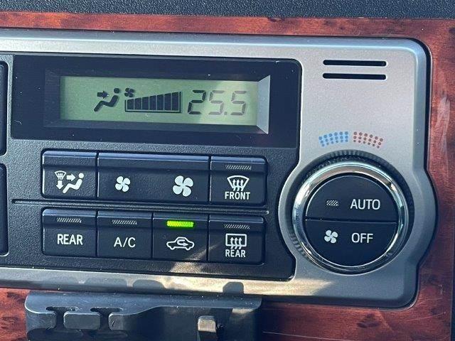 ハイエースバン ロングスーパーＧＬ　禁煙車　メモリーナビ　両側パワースライドドア　Ｂｌｕｅｔｏｏｔｈ　バックカメラ　フリップダウンモニター　フルセグＴＶ　ワンオーナー　キーレスエントリー　ＬＥＤヘッドライト　電動格納ミラー（41枚目）