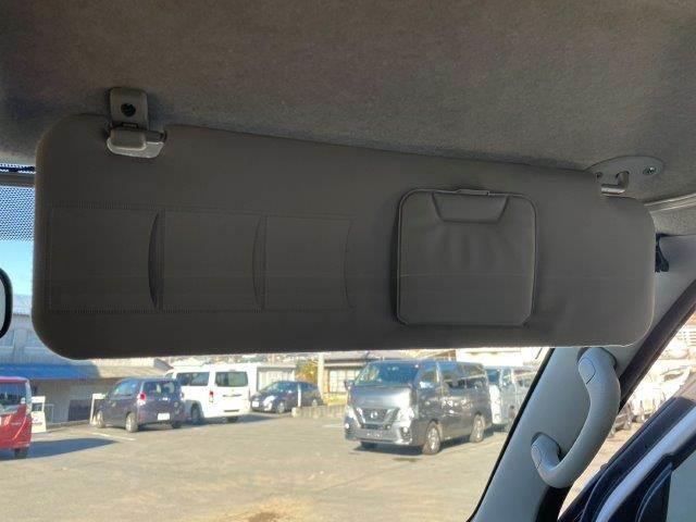 ハイエースバン ロングスーパーＧＬ　禁煙車　メモリーナビ　両側パワースライドドア　Ｂｌｕｅｔｏｏｔｈ　バックカメラ　フリップダウンモニター　フルセグＴＶ　ワンオーナー　キーレスエントリー　ＬＥＤヘッドライト　電動格納ミラー（44枚目）