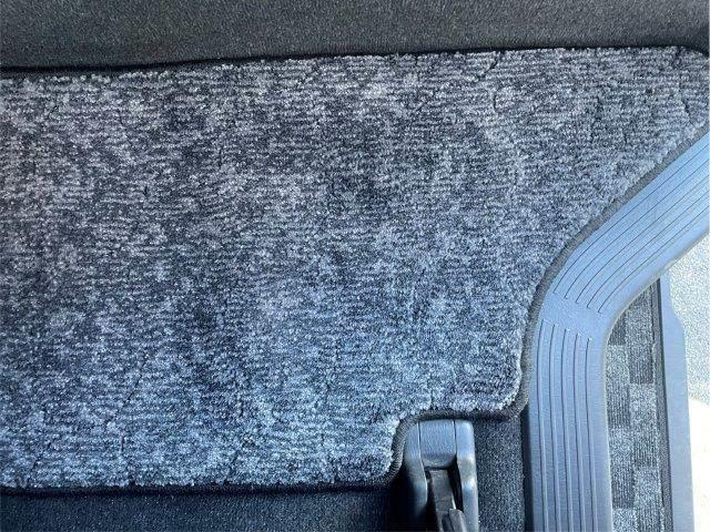 ハイエースバン ロングスーパーＧＬ　禁煙車　メモリーナビ　両側パワースライドドア　Ｂｌｕｅｔｏｏｔｈ　バックカメラ　フリップダウンモニター　フルセグＴＶ　ワンオーナー　キーレスエントリー　ＬＥＤヘッドライト　電動格納ミラー（50枚目）