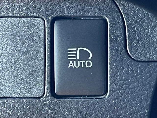 プロボックス ＧＬ　セーフティセンス　メモリーナビ　バックカメラ　Ｂｌｕｅｔｏｏｔｈ　キーレス　禁煙車　ＥＴＣ　オートハイビーム　ルーフレール　盗難防止装置　ハロゲンランプ　横滑り防止装置（10枚目）