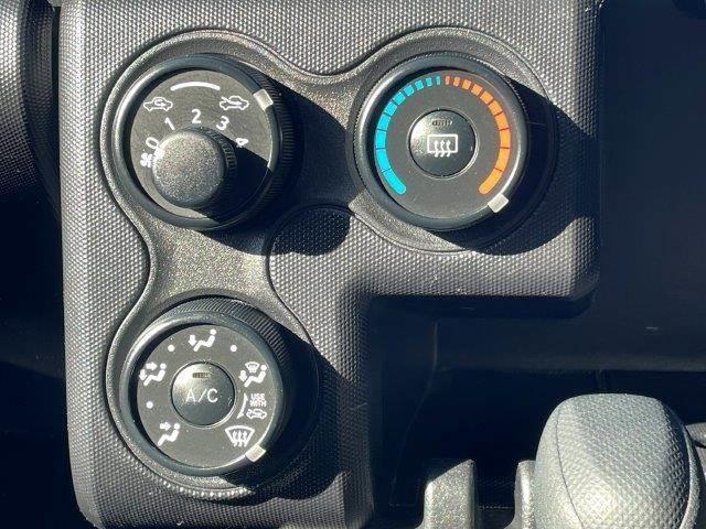 プロボックス ＧＬ　セーフティセンス　メモリーナビ　バックカメラ　Ｂｌｕｅｔｏｏｔｈ　キーレス　禁煙車　ＥＴＣ　オートハイビーム　ルーフレール　盗難防止装置　ハロゲンランプ　横滑り防止装置（34枚目）