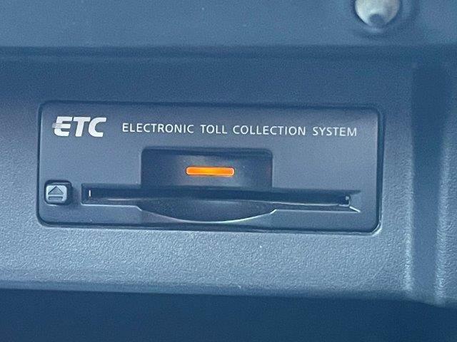 フーガ ３５０ＧＴ　タイプＳ　禁煙車　レーダークルーズコントロール　黒革シート　純正ＨＤＤナビ　ＢＯＳＥスピーカー　バックカメラ　衝突軽減ブレーキ　シートヒーター　シートエアコン　パワーシート　Ｂｌｕｅｔｏｏｔｈ　フルセグＴＶ（52枚目）