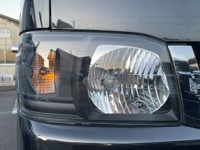 ハイエースバン ロングスーパーＧＬ　ＳＤナビ　ＬＥＤヘッドライト　バックカメラ　フルセグＴＶ　禁煙車　ＥＴＣ　キーレス　純正リアエアロ　両側スライドドア　ＵＳＢポート　盗難防止装置　１５インチアルミホイール　ＣＤチェンジャー　ＤＶＤ再生（29枚目）