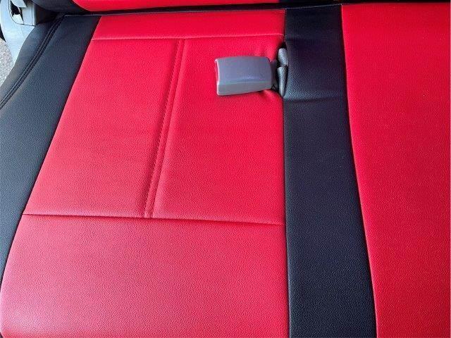 ハイエースバン ロングスーパーＧＬ　ＳＤナビ　ＬＥＤヘッドライト　バックカメラ　フルセグＴＶ　禁煙車　ＥＴＣ　キーレス　純正リアエアロ　両側スライドドア　ＵＳＢポート　盗難防止装置　１５インチアルミホイール　ＣＤチェンジャー　ＤＶＤ再生（48枚目）