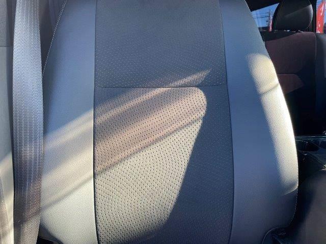 ハイエースバン スーパーＧＬ　ダークプライムＩＩ　特別仕様車　両側パワースライドドア　セーフティセンス　ハーフレザーシート　ＷＡＬＤ１７インチアルミホイール　禁煙車　ＥＴＣ　メモリーナビ　バックカメラ　サイドカメラ　フルセグＴＶ　Ｂｌｕｅｔｏｏｔｈ（55枚目）