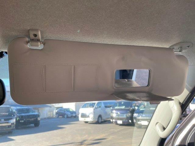 ハイエースバン ロングスーパーＧＬ　両側パワースライドドア　ベッドキット　セーフティセンス　メモリーナビ　フルセグＴＶ　禁煙車　ＥＴＣ　バックカメラ　Ｂｌｕｅｔｏｏｔｈ　ＬＥＤヘッドライト　ハーフレザー　オートライト　ドライブレコーダー（50枚目）