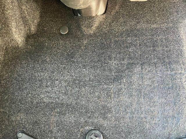 ハイエースバン ロングスーパーＧＬ　両側パワースライドドア　ベッドキット　セーフティセンス　メモリーナビ　フルセグＴＶ　禁煙車　ＥＴＣ　バックカメラ　Ｂｌｕｅｔｏｏｔｈ　ＬＥＤヘッドライト　ハーフレザー　オートライト　ドライブレコーダー（65枚目）