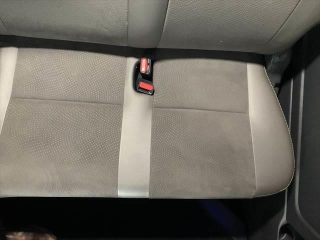 ハイエースバン スーパーＧＬ　５０ＴＨ　アニバーサリーリミテッド　特別仕様車　アルパイン製１１インチメモリーナビ　両側パワースライドドア　ハーフレザーシート　セーフティセンス　禁煙車　ＥＴＣ　フルセグＴＶ　Ｂｌｕｅｔｏｏｔｈ対応　ＬＥＤヘッドライト　バックカメラ（64枚目）