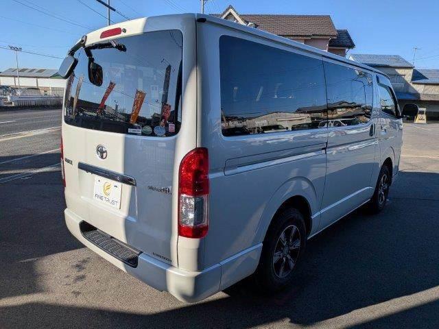 ハイエースバン ロングスーパーＧＬ　ＢＯＳＥサウンド　パドルシフト　ハーフレザーシート　純正メモリーナビ　バックカメラ　ＥＴＣ　禁煙車　シートヒーター　パワーシート　ＭＴモード付　Ｂｌｕｅｔｏｏｔｈ　フルセグＴＶ　ＨＩＤヘッドライト（21枚目）