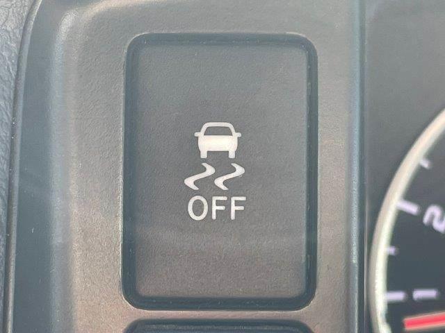 ハイエースバン スーパーＧＬ　ダークプライムＩＩ　特別仕様車　セーフティセンス　ハーフレザーシート　モデリスタフロントエアロ　ＬＥＤヘッドライト　禁煙車　ＥＴＣ　バックカメラ　オートハイビーム　スマートキー　ＭＴモード付（4枚目）