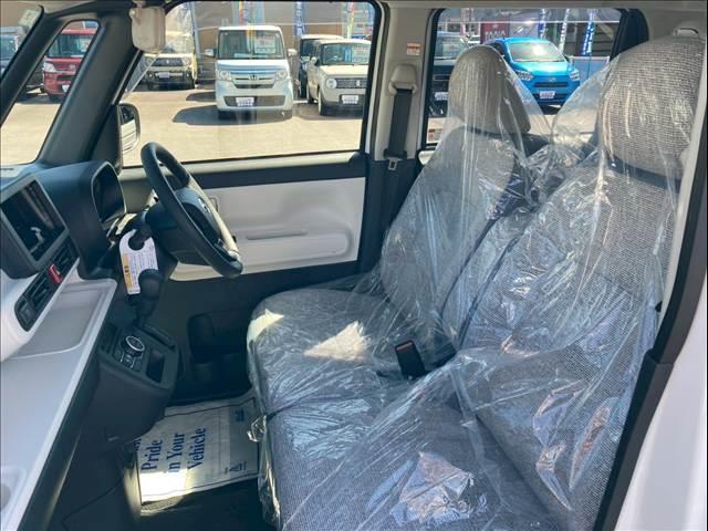 ムーヴキャンバス ストライプスＸ　届出済み未使用車／４ＷＤ／両側電動スライドドア／オートエアコン／スマートキー＆プッシュスタート／ツートンカラー／（21枚目）