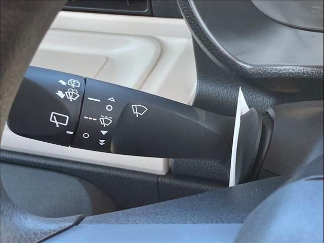 ムーヴキャンバス ストライプスＸ　届出済み未使用車／４ＷＤ／両側電動スライドドア／オートエアコン／スマートキー＆プッシュスタート／ツートンカラー／（29枚目）