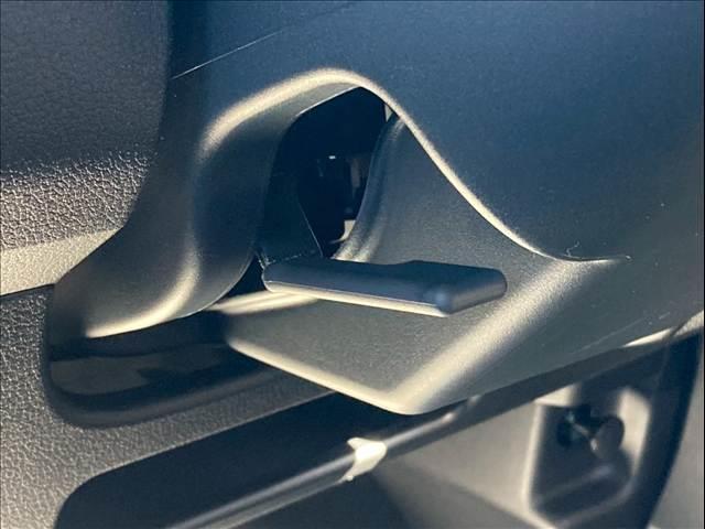 ムーヴキャンバス ストライプスＸ　届出済み未使用車／４ＷＤ／両側電動スライドドア／オートエアコン／スマートキー＆プッシュスタート／ツートンカラー／（34枚目）