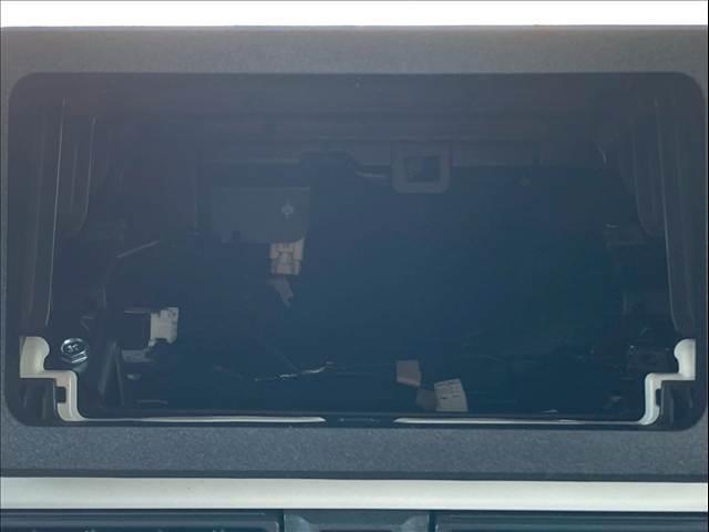 ムーヴキャンバス ストライプスＸ　届出済み未使用車／４ＷＤ／両側電動スライドドア／オートエアコン／スマートキー＆プッシュスタート／ツートンカラー／（35枚目）