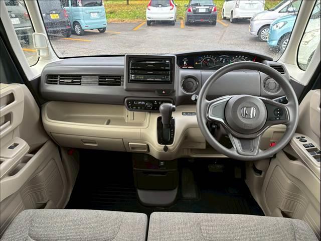 Ｎ－ＢＯＸ Ｇ　フラット７認定中古車／４ＷＤ／両側電動スライドドア／オートエアコン／シートヒーター／ＬＥＤヘッドライト／スマートキー＆プッシュスタート／（11枚目）
