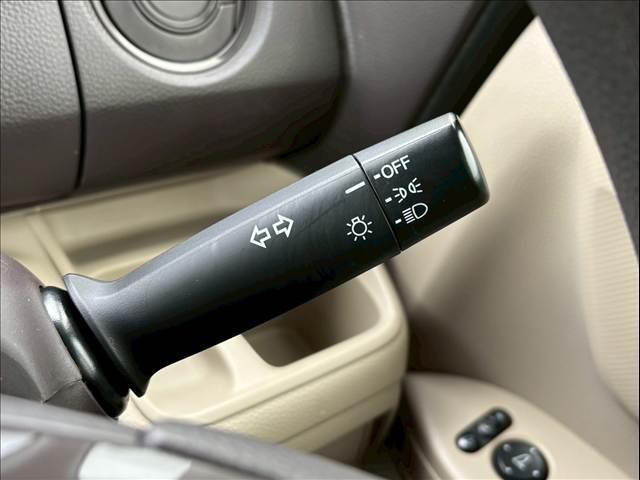 Ｎ－ＢＯＸ Ｇ　フラット７認定中古車／４ＷＤ／両側電動スライドドア／オートエアコン／シートヒーター／ＬＥＤヘッドライト／スマートキー＆プッシュスタート／（15枚目）