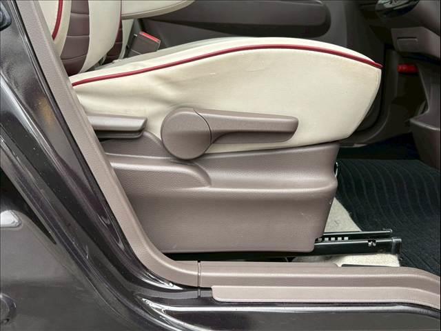 MRワゴンWit XS 4WD/純正アルミ/社外ナビ/テレビ/オートエアコン/スマートキー&プッシュスタート/ETC/シートヒーター/アイドリングストップ/バックカメラ/フォグランプ(15枚目)