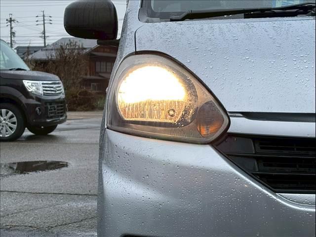 ミライース Lf SA 4WD/社外ナビ/テレビ/安全装備/衝突軽減ブレーキ/アイドリングストップ/エアコン/パワーウインドウ/可倒式リアシート(12枚目)