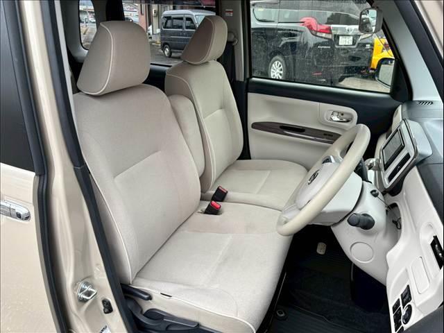 ムーヴキャンバス Ｇメイクアップリミテッド　ＳＡＩＩＩ　４ＷＤ／安全装備／衝突軽減ブレーキ／車線逸脱防止警報／オートライト／オートマチックハイビーム／７インチナビ／テレビ／全方位モニター／オートエアコン／シートヒーター／両側電動スライドドア／ＬＥＤヘッド（14枚目）