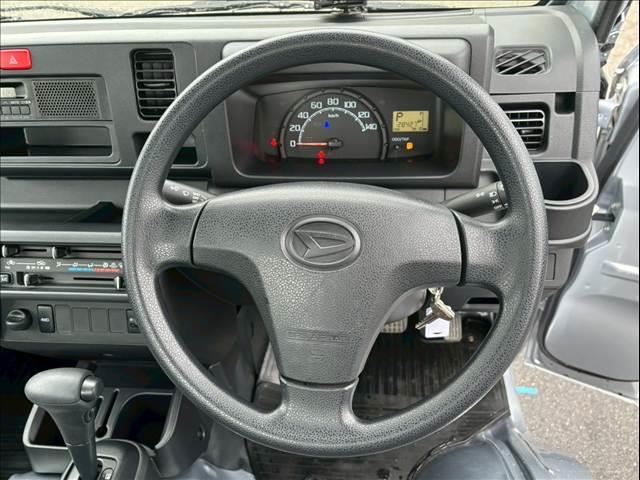 ハイゼットトラック フラット7認定中古車/4WD/エアコン/パワステ/パートタイム4WD/スピーカー付きラジオ/スペアタイヤ/(14枚目)