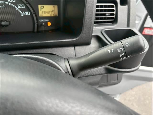 ハイゼットトラック フラット7認定中古車/4WD/エアコン/パワステ/パートタイム4WD/スピーカー付きラジオ/スペアタイヤ/(16枚目)