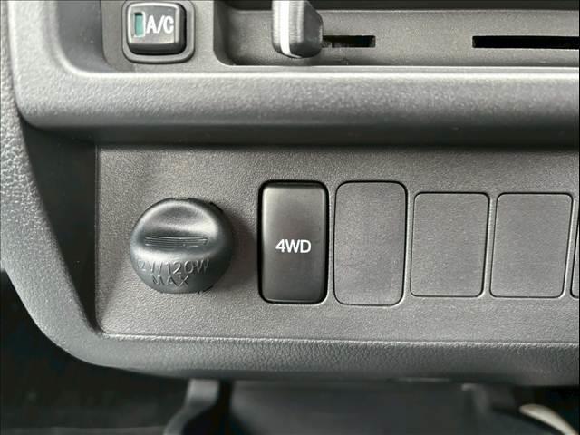 ハイゼットトラック フラット7認定中古車/4WD/エアコン/パワステ/パートタイム4WD/スピーカー付きラジオ/スペアタイヤ/(19枚目)