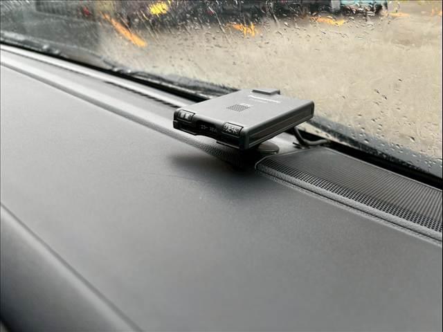 ハイゼットトラック フラット7認定中古車/4WD/エアコン/パワステ/パートタイム4WD/スピーカー付きラジオ/スペアタイヤ/(22枚目)