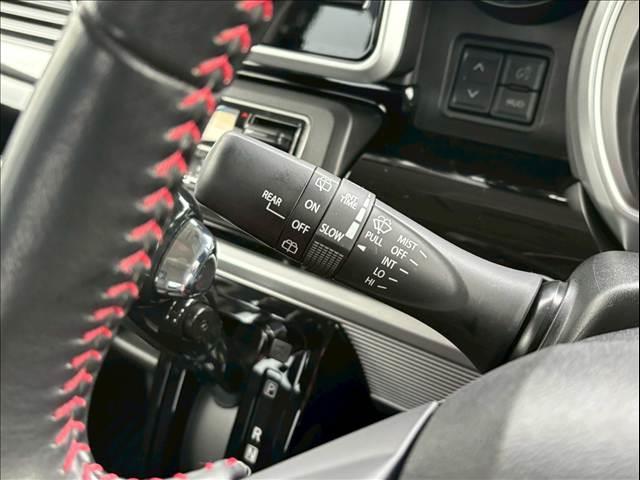 スペーシアカスタム ハイブリッドＸＳ　４ＷＤ／社外ナビ／テレビ／全方位モニター／オートエアコン／シートヒーター／充電用ＵＳＢチャージャー／クルーズコントロール／ＬＥＤヘッドライト／安全装備／衝突軽減ブレーキ／車線逸脱防止警報／ＬＥＤヘッド（18枚目）