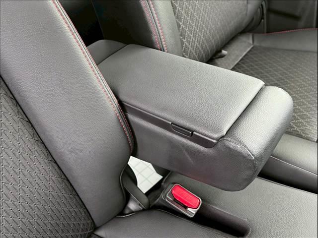 スペーシアカスタム ハイブリッドＸＳ　４ＷＤ／社外ナビ／テレビ／全方位モニター／オートエアコン／シートヒーター／充電用ＵＳＢチャージャー／クルーズコントロール／ＬＥＤヘッドライト／安全装備／衝突軽減ブレーキ／車線逸脱防止警報／ＬＥＤヘッド（24枚目）