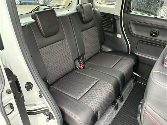 スペーシアカスタム ハイブリッドＸＳ　４ＷＤ／社外ナビ／テレビ／全方位モニター／オートエアコン／シートヒーター／充電用ＵＳＢチャージャー／クルーズコントロール／ＬＥＤヘッドライト／安全装備／衝突軽減ブレーキ／車線逸脱防止警報／ＬＥＤヘッド（27枚目）