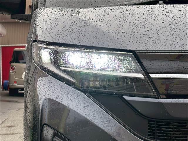 ムーヴ Ｇ　届出済み未使用車／４ＷＤ／スマートキー＆プッシュスタート／オートエアコン／電動パーキング／ブレーキホールド／左側電動スライドドア／衝突軽減ブレーキ／車線逸脱防止警報（10枚目）