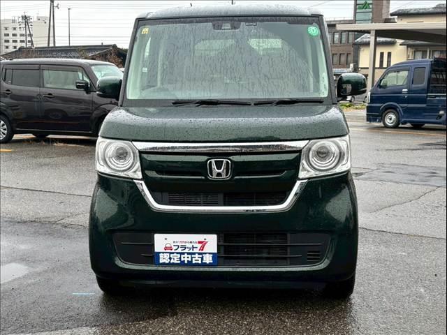 Ｎ－ＢＯＸ Ｇホンダセンシング　フラット７認定中古車／４ＷＤ／ホンダセンシング／衝突軽減ブレーキ／車線逸脱防止警報／クルーズコントロール／社外ナビ／スマートキー＆プッシュスタート／オートエアコン／バックカメラ／ＬＥＤヘッドライト（5枚目）