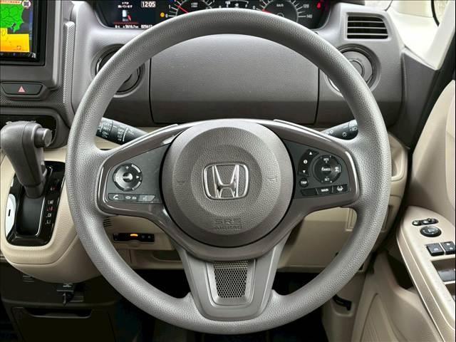 Ｎ－ＢＯＸ Ｇホンダセンシング　フラット７認定中古車／４ＷＤ／ホンダセンシング／衝突軽減ブレーキ／車線逸脱防止警報／クルーズコントロール／社外ナビ／スマートキー＆プッシュスタート／オートエアコン／バックカメラ／ＬＥＤヘッドライト（25枚目）