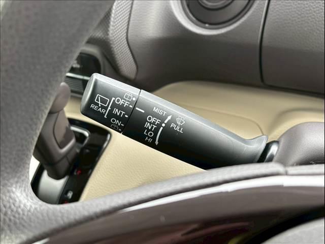 Ｎ－ＢＯＸ Ｇホンダセンシング　フラット７認定中古車／４ＷＤ／ホンダセンシング／衝突軽減ブレーキ／車線逸脱防止警報／クルーズコントロール／社外ナビ／スマートキー＆プッシュスタート／オートエアコン／バックカメラ／ＬＥＤヘッドライト（26枚目）