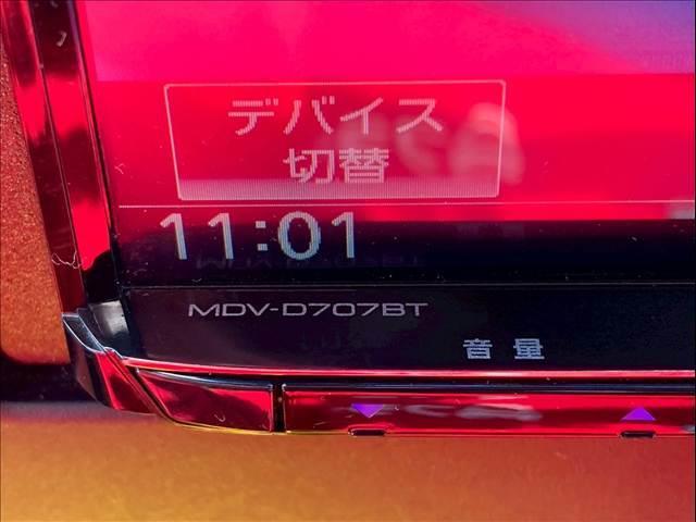 Ｎ－ＢＯＸカスタム Ｇ・Ｌホンダセンシング　フラット７認定中古車／ホンダセンシング／社外ナビ／テレビ／バックモニター／スマートキー＆プッシュスタート／オートエアコン／ＬＥＤヘッドライト／左側電動スライドドア／社外品革調シートカバー／純正アルミ（13枚目）