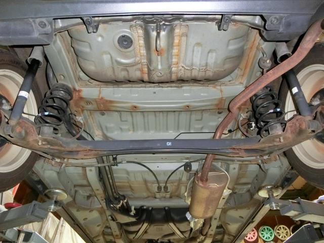 Ｎ－ＢＯＸカスタム Ｇ・Ｌパッケージ　ナビ　バックカメラ　ＴＶ　ＤＶＤ　ＣＤ　ＥＴＣ　セキュリティアラーム　スマキー　助手席エアバッグ　運転席エアバッグ　キーレス　全席ＰＷ　ＡＢＳ　ＡＡＣ　衝突安全ボディ　パワステ　アイドリング　ベンチ席（15枚目）