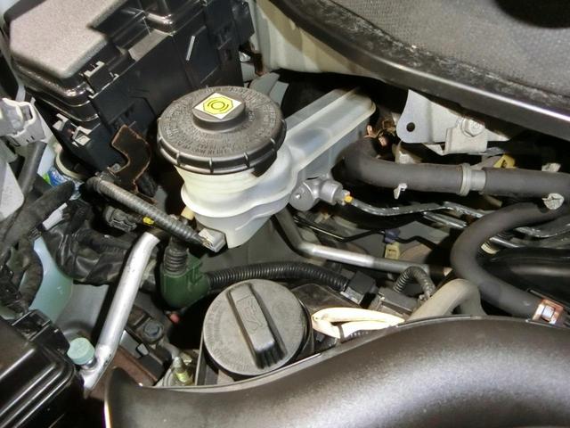 Ｎ－ＢＯＸカスタム Ｇ・Ｌパッケージ　ナビ　バックカメラ　ＴＶ　ＤＶＤ　ＣＤ　ＥＴＣ　セキュリティアラーム　スマキー　助手席エアバッグ　運転席エアバッグ　キーレス　全席ＰＷ　ＡＢＳ　ＡＡＣ　衝突安全ボディ　パワステ　アイドリング　ベンチ席（18枚目）