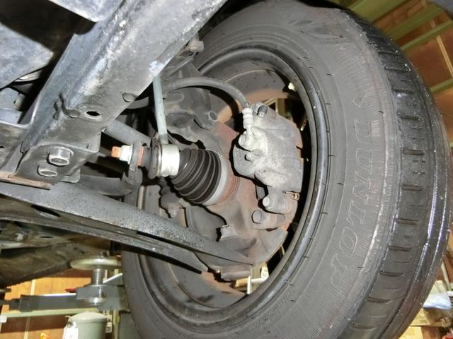 Ｎ－ＢＯＸカスタム Ｇ　ＳＳパッケージ　ナビ　バックカメラ　ＴＶ　ＤＶＤ　ＣＤ　ＥＴＣ　セキュリティアラーム　スマキー　助手席エアバッグ　運転席エアバッグ　キーレス　全席ＰＷ　ＡＢＳ　ＡＡＣ　衝突安全ボディ　パワステ　アイドリング　ベンチ席（14枚目）