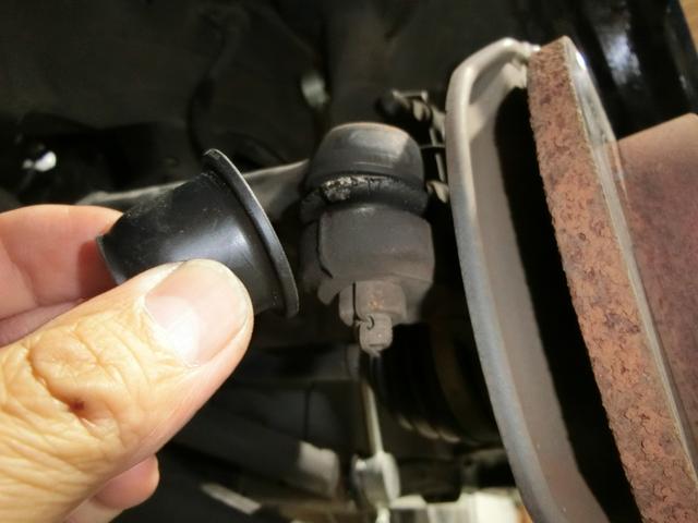 Ｎ－ＢＯＸカスタム Ｇ　ＳＳパッケージ　ナビ　バックカメラ　ＴＶ　ＤＶＤ　ＣＤ　ＥＴＣ　セキュリティアラーム　スマキー　助手席エアバッグ　運転席エアバッグ　キーレス　全席ＰＷ　ＡＢＳ　ＡＡＣ　衝突安全ボディ　パワステ　アイドリング　ベンチ席（15枚目）