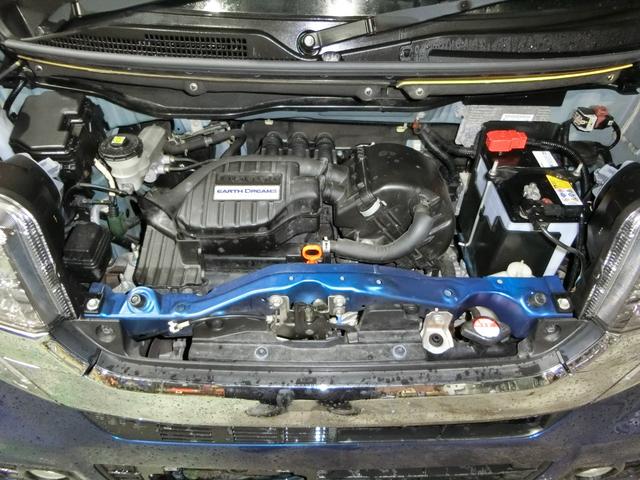 Ｎ－ＢＯＸカスタム Ｇ　ＳＳパッケージ　ナビ　バックカメラ　ＴＶ　ＤＶＤ　ＣＤ　ＥＴＣ　セキュリティアラーム　スマキー　助手席エアバッグ　運転席エアバッグ　キーレス　全席ＰＷ　ＡＢＳ　ＡＡＣ　衝突安全ボディ　パワステ　アイドリング　ベンチ席（17枚目）