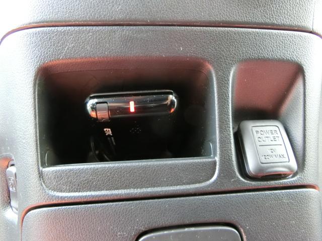 Ｎ－ＢＯＸカスタム Ｇ・ターボパッケージ　ナビ　バックカメラ　ＴＶ　ＤＶＤ　ＣＤ　ＥＴＣ　セキュリティアラーム　スマキー　助手席エアバッグ　運転席エアバッグ　キーレス　全席ＰＷ　ＡＢＳ　ＡＡＣ　衝突安全ボディ　パワステ　アイドリング　ベンチ席（49枚目）