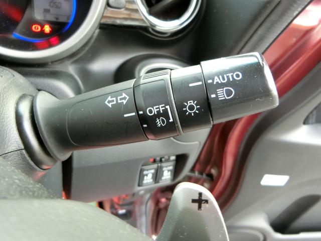 Ｎ－ＢＯＸカスタム Ｇ・ターボパッケージ　ナビ　バックカメラ　ＴＶ　ＤＶＤ　ＣＤ　ＥＴＣ　セキュリティアラーム　スマキー　助手席エアバッグ　運転席エアバッグ　キーレス　全席ＰＷ　ＡＢＳ　ＡＡＣ　衝突安全ボディ　パワステ　アイドリング　ベンチ席（54枚目）