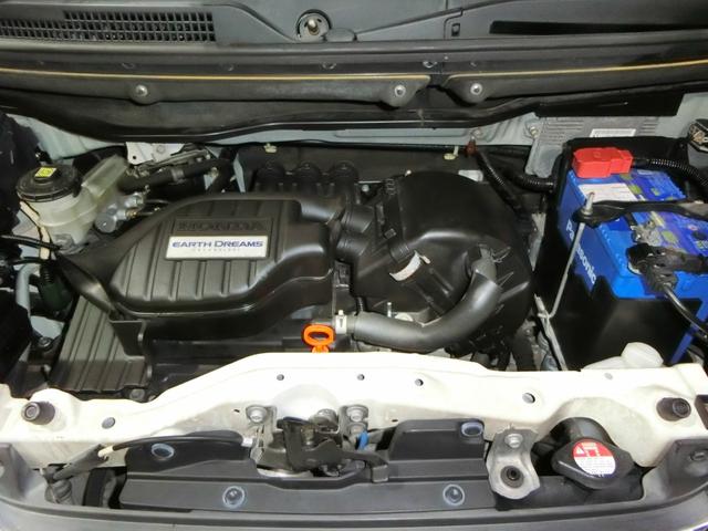 Ｎ－ＢＯＸカスタム Ｇ・Ｌパッケージ　ナビ　バックカメラ　ＴＶ　ＤＶＤ　ＣＤ　ＥＴＣ　セキュリティアラーム　スマキー　助手席エアバッグ　運転席エアバッグ　キーレス　全席ＰＷ　ＡＢＳ　ＡＡＣ　衝突安全ボディ　パワステ　アイドリング　ベンチ席（14枚目）