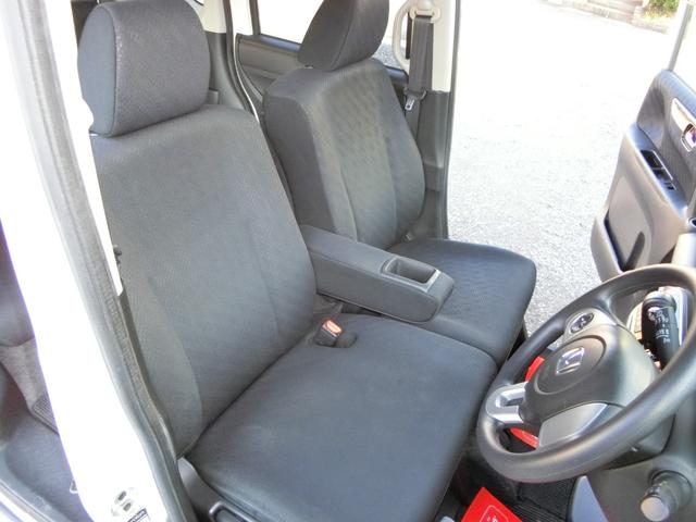 Ｎ－ＢＯＸカスタム Ｇ・Ｌパッケージ　ナビ　バックカメラ　ＴＶ　ＤＶＤ　ＣＤ　ＥＴＣ　セキュリティアラーム　スマキー　助手席エアバッグ　運転席エアバッグ　キーレス　全席ＰＷ　ＡＢＳ　ＡＡＣ　衝突安全ボディ　パワステ　アイドリング　ベンチ席（64枚目）