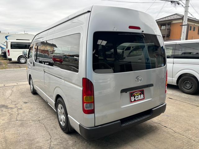 ハイエースバン ＳロングワイドＤＸ　４ＷＤ　２型　ナビ　Ｂカメラ　電動ウインチ　キーレス　ＥＴＣ（7枚目）