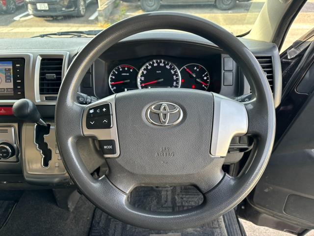 ハイエースバン ロングワイドスーパーＧＬ　ディーゼルターボ　３０００　４型　スマートキー　ＬＥＤヘッドライト　地デジ　ナビ　Ｂカメラ　ＥＴＣ（15枚目）