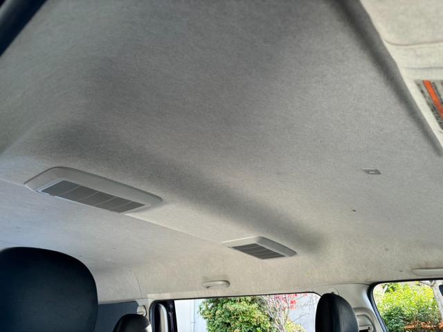 ハイエースバン ロングワイドスーパーＧＬ　ディーゼルターボ　３０００　４型　スマートキー　ＬＥＤヘッドライト　地デジ　ナビ　Ｂカメラ　ＥＴＣ（17枚目）